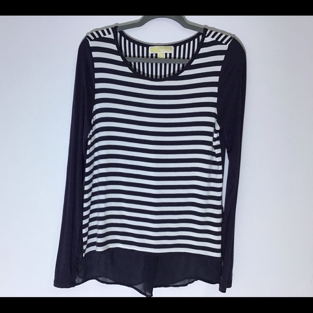 Michael Kors size S.